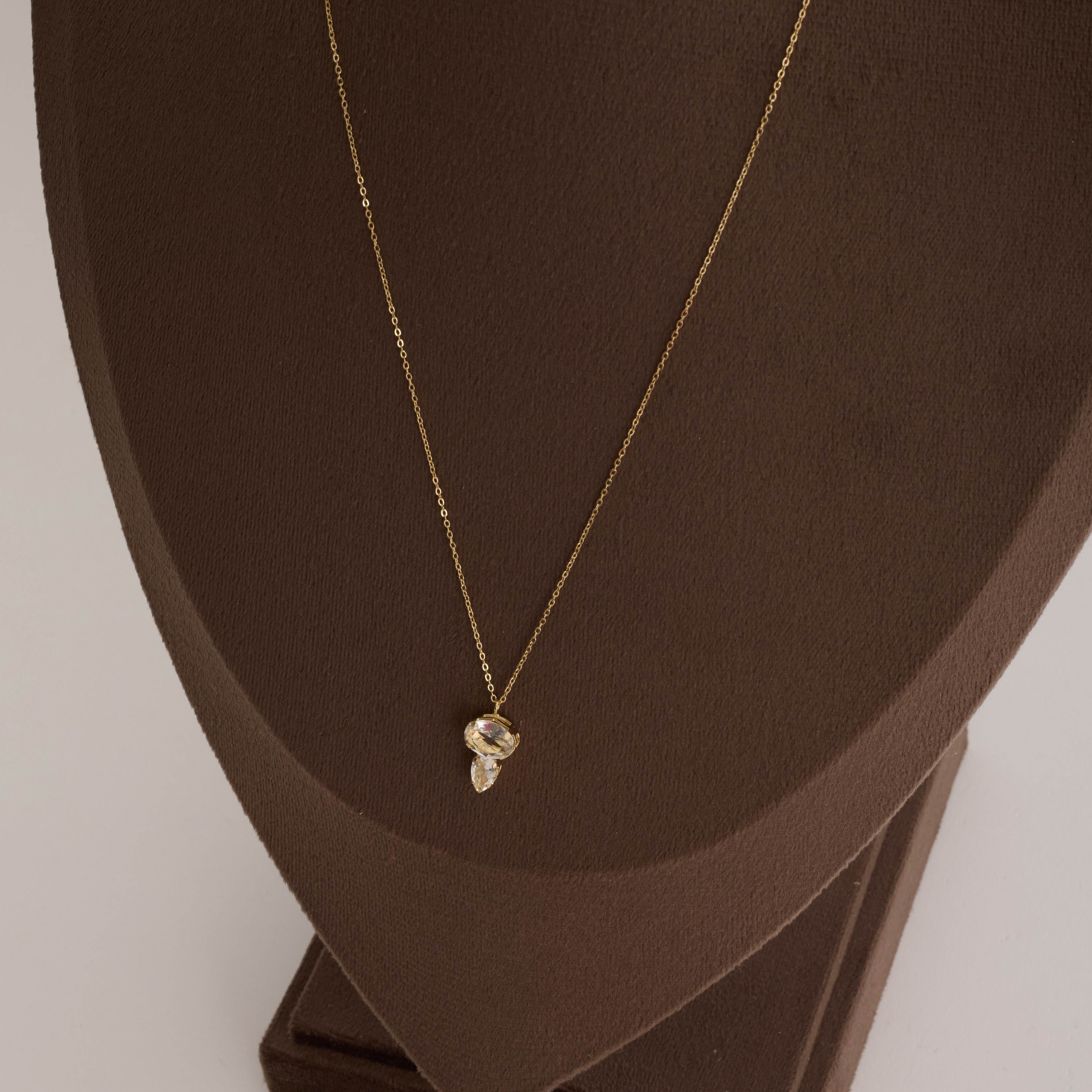 Colar pingente zircônias oval e gota 13mm corrente cadeado 45cm com alongadora