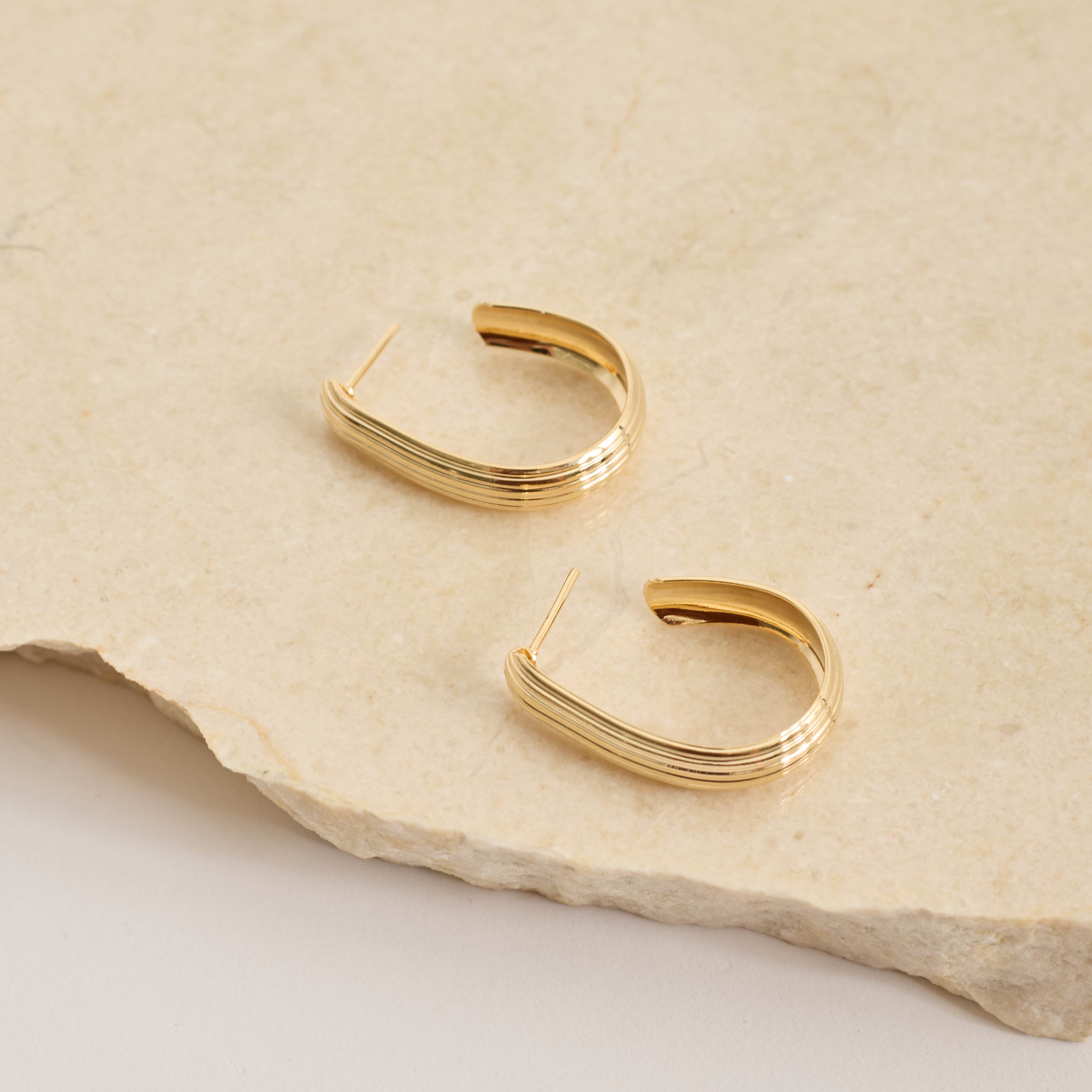 Argola gota riscada 28mm tarraxa